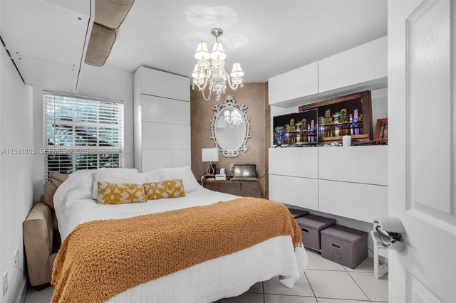 11262 NW 59th Ter, Doral, FL 33178