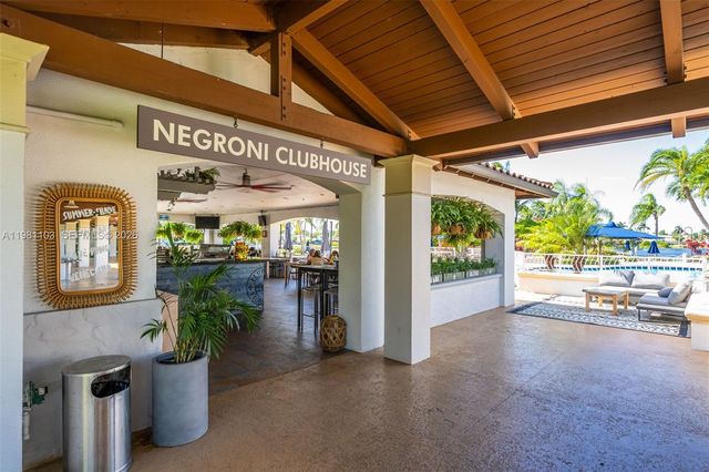 11262 NW 59th Ter, Doral, FL 33178