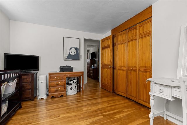 716 Redstone Drive, Shaler, PA 15101