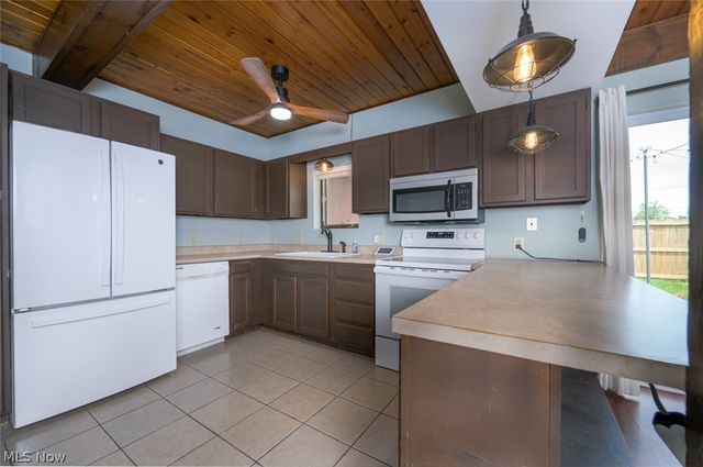 6235 Gladys Street 2, Ravenna, OH 44266