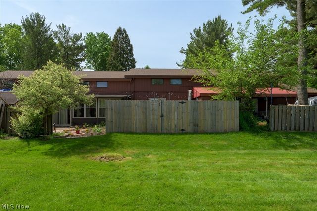 6235 Gladys Street 2, Ravenna, OH 44266