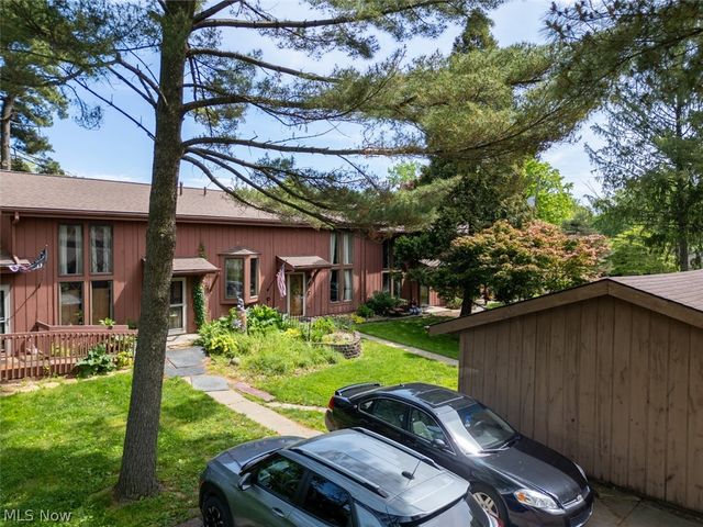 6235 Gladys Street 2, Ravenna, OH 44266