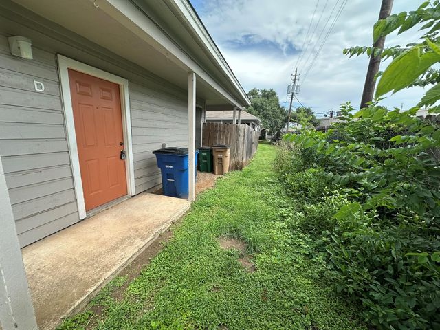 12314 Abney DR D, Austin, TX 78729