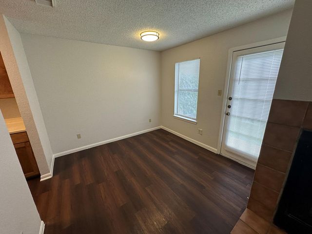 12314 Abney DR D, Austin, TX 78729