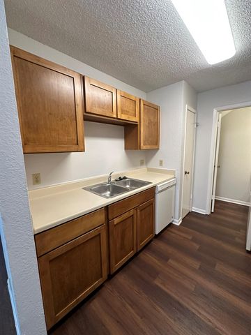 12314 Abney DR D, Austin, TX 78729