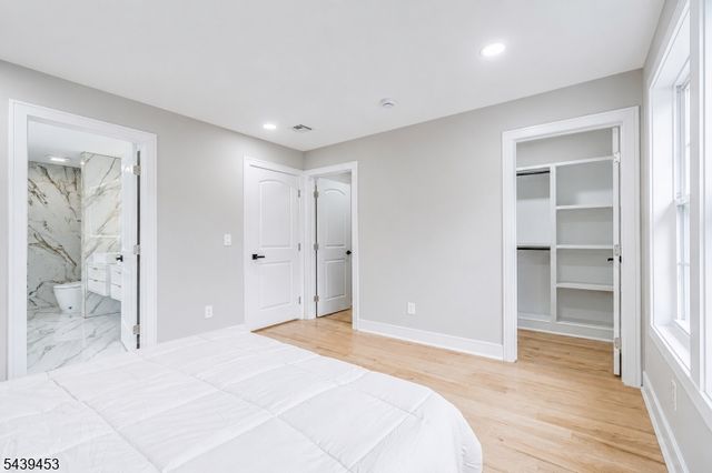 55 Long Hill Dr, Clifton City, NJ 07013