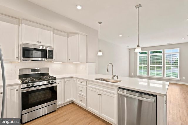 14536 GEORGE CARTER WAY NE, Chantilly, VA 20151