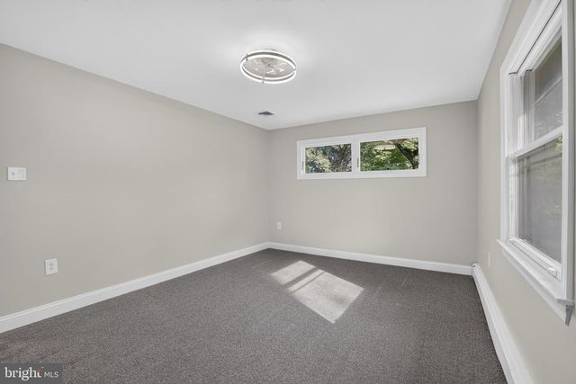 1 SUMMIT AVE, Chadds Ford, PA 19317