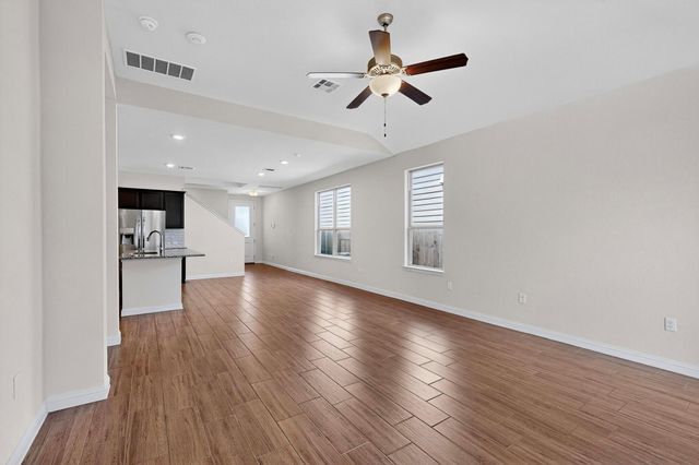 8302 Cottage Rose DR, Austin, TX 78744