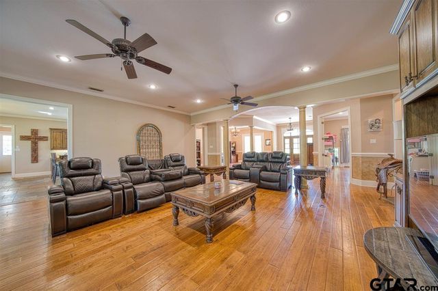 617 PR 1134, Gilmer, TX 75644