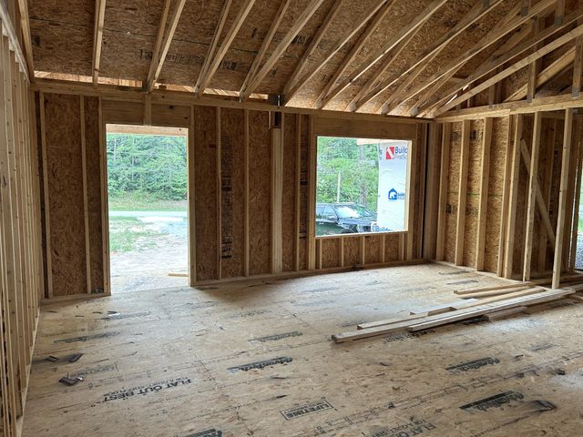 2075 Allardt Tinch Road, Jamestown, TN 38556