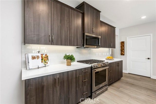 16235 Dawn Way 201, Tustin, CA 92782