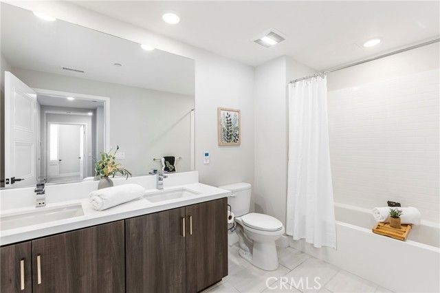 16235 Dawn Way 201, Tustin, CA 92782