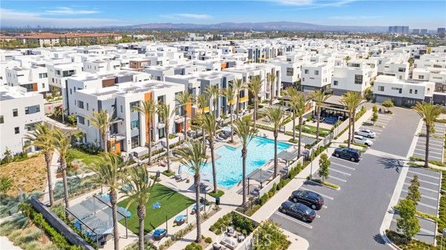 16235 Dawn Way 201, Tustin, CA 92782