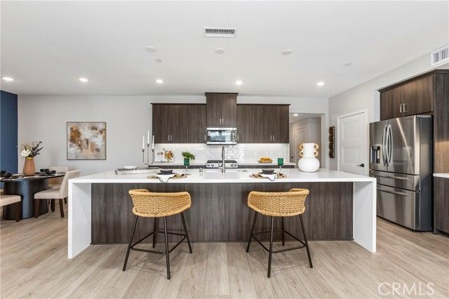 16235 Dawn Way 201, Tustin, CA 92782