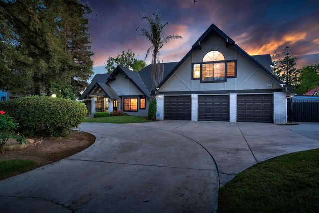 327 E Audubon Drive, Fresno, CA 93720