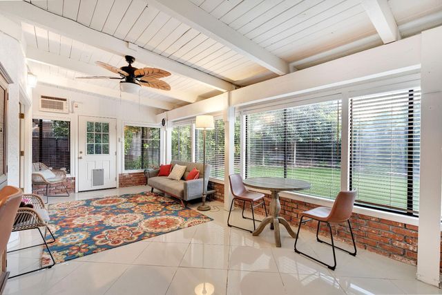 327 E Audubon Drive, Fresno, CA 93720