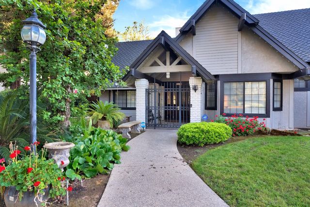 327 E Audubon Drive, Fresno, CA 93720