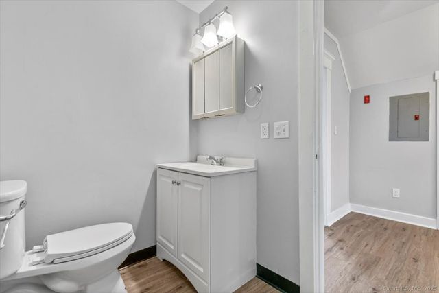 110 Hobart Street 3, New Haven, CT 06511