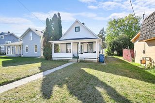 106 E Union Street, Walbridge, OH 43465