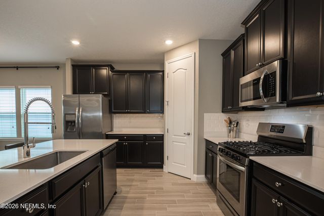 2618 ALEXIA Circle, Jacksonville, FL 32246