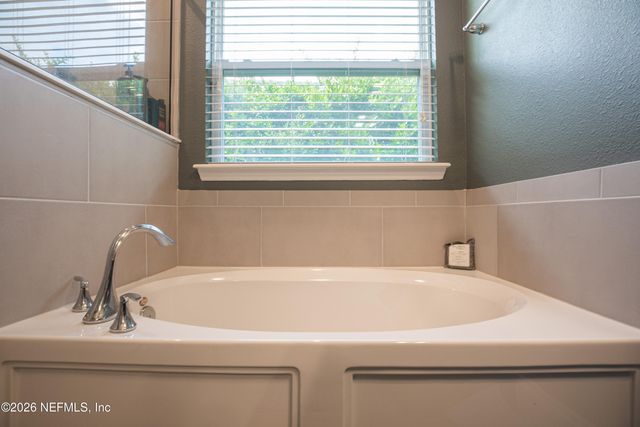2618 ALEXIA Circle, Jacksonville, FL 32246