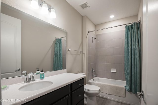 2618 ALEXIA Circle, Jacksonville, FL 32246