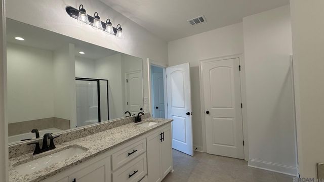 14721 Carroll Ave, Walker, LA 70785