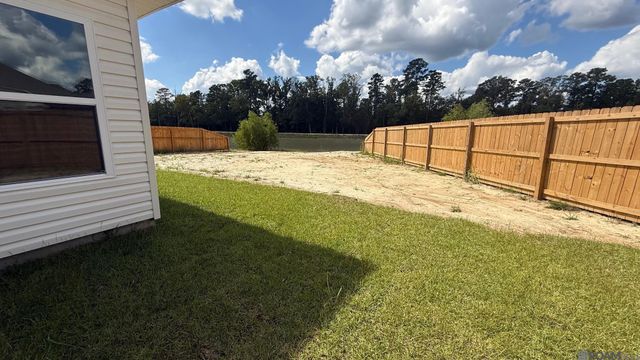 14721 Carroll Ave, Walker, LA 70785