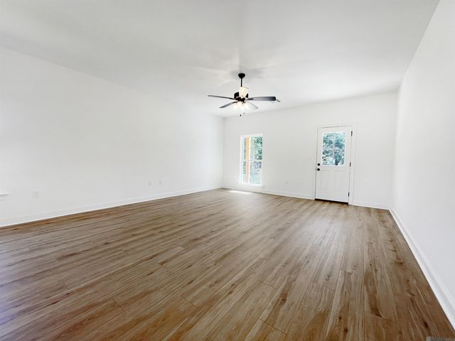 14721 Carroll Ave, Walker, LA 70785