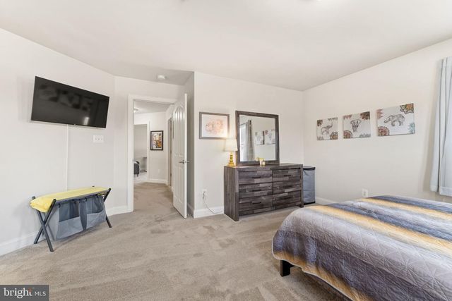 4505 COACHMANS PATH CT, Waldorf, MD 20601