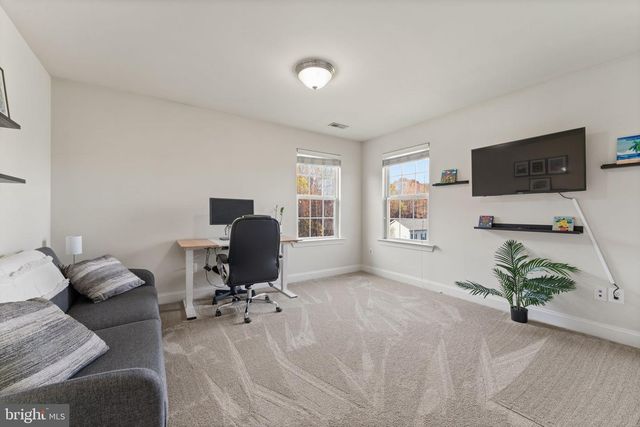 4505 COACHMANS PATH CT, Waldorf, MD 20601