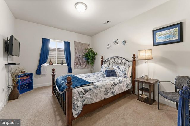 4505 COACHMANS PATH CT, Waldorf, MD 20601