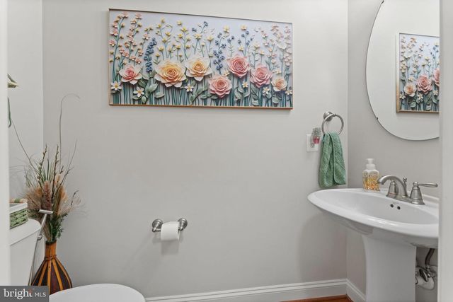 4505 COACHMANS PATH CT, Waldorf, MD 20601