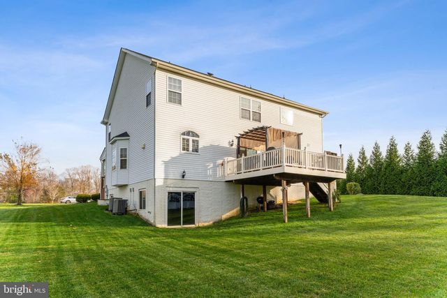 4505 COACHMANS PATH CT, Waldorf, MD 20601