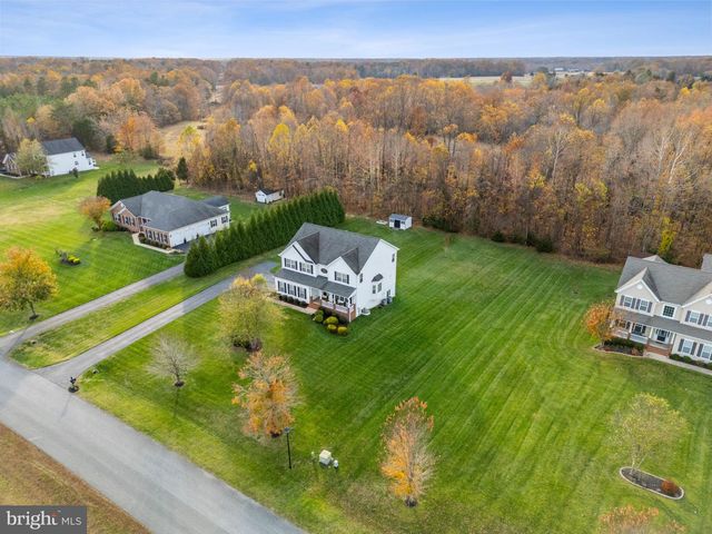 4505 COACHMANS PATH CT, Waldorf, MD 20601