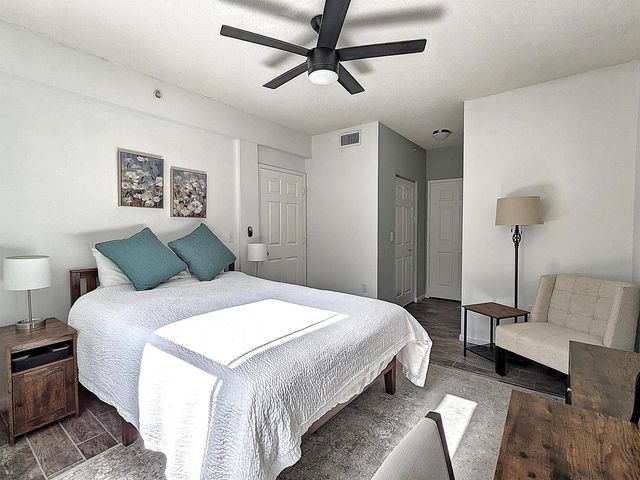 630 S Sapodilla Avenue 308, West Palm Beach, FL 33401