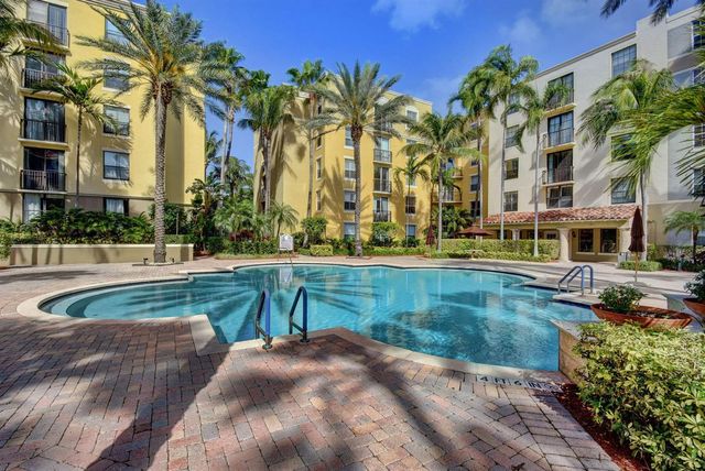 630 S Sapodilla Avenue 308, West Palm Beach, FL 33401