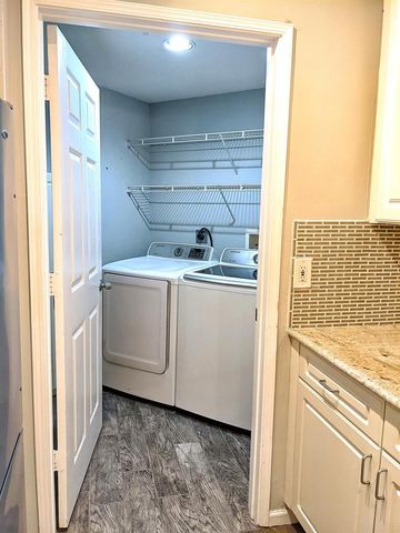 630 S Sapodilla Avenue 308, West Palm Beach, FL 33401