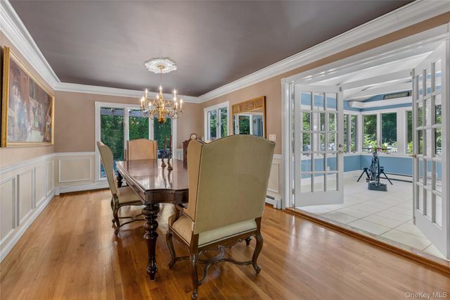 21 Martha Court, Centerport, NY 11721