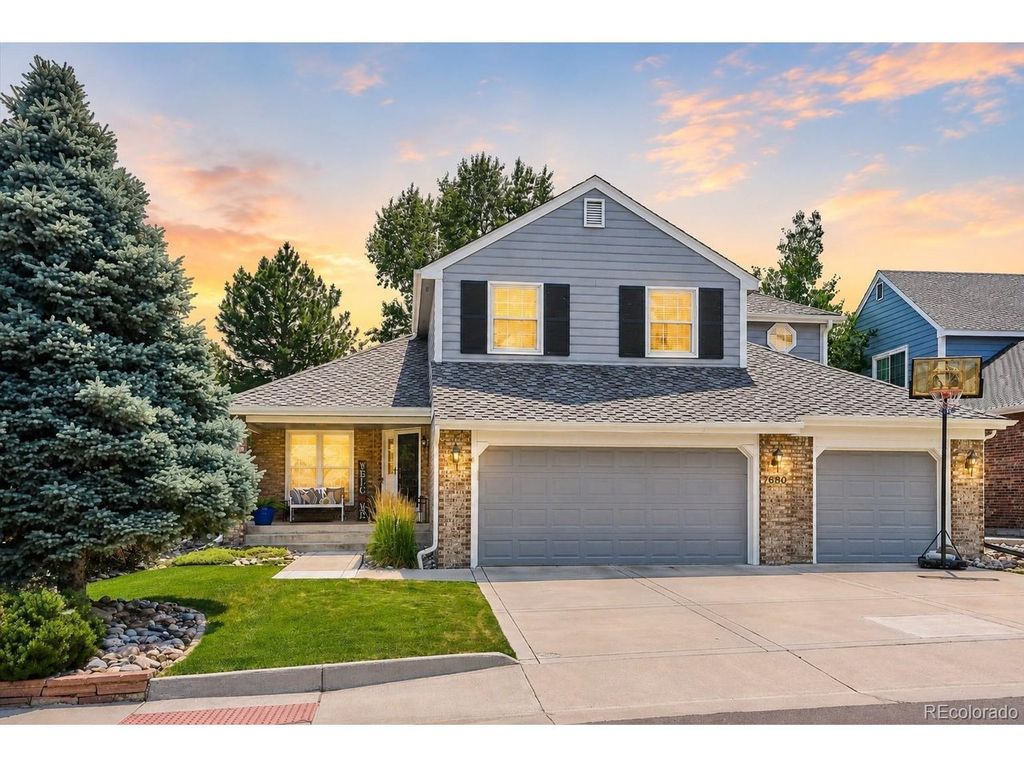7680 S Jasmine Way, Englewood, CO 80112