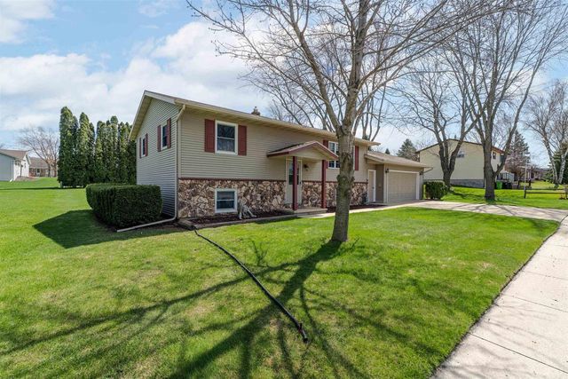 722 DIANE STREET, Chilton, WI 53014