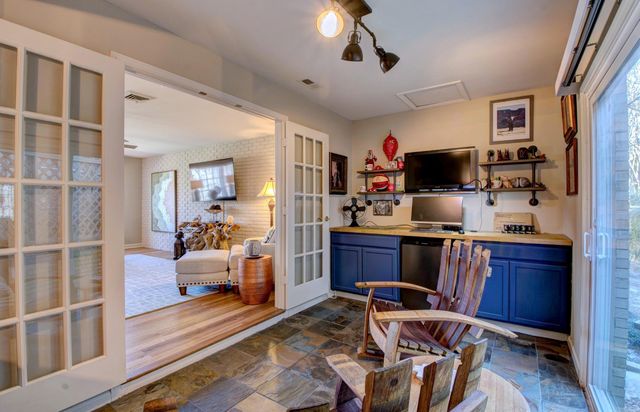 3901 Cedar Hill Road, #16, Little Rock, AR 72202