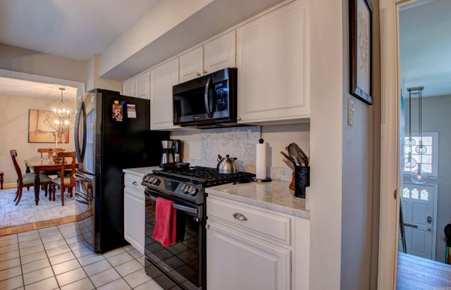 3901 Cedar Hill Road, #16, Little Rock, AR 72202