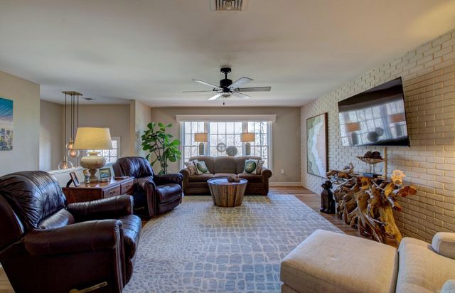 3901 Cedar Hill Road, #16, Little Rock, AR 72202