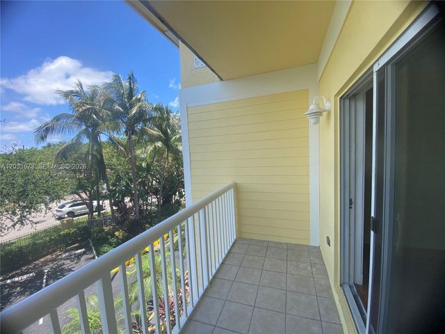 151 NE 16th Avenue 334, Fort Lauderdale, FL 33301
