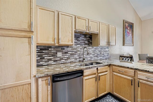22560 E Ontario Drive unit 204, Aurora, CO 80016