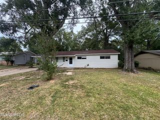 5620 Hearn Street, Jackson, MS 39206