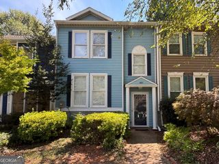 666 Stratford Green Way, Avondale Estates, GA 30002