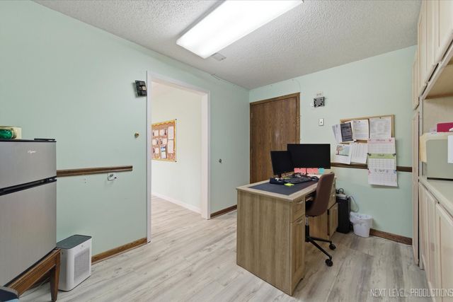 2000 Larkin Avenue 102, Elgin, IL 60123